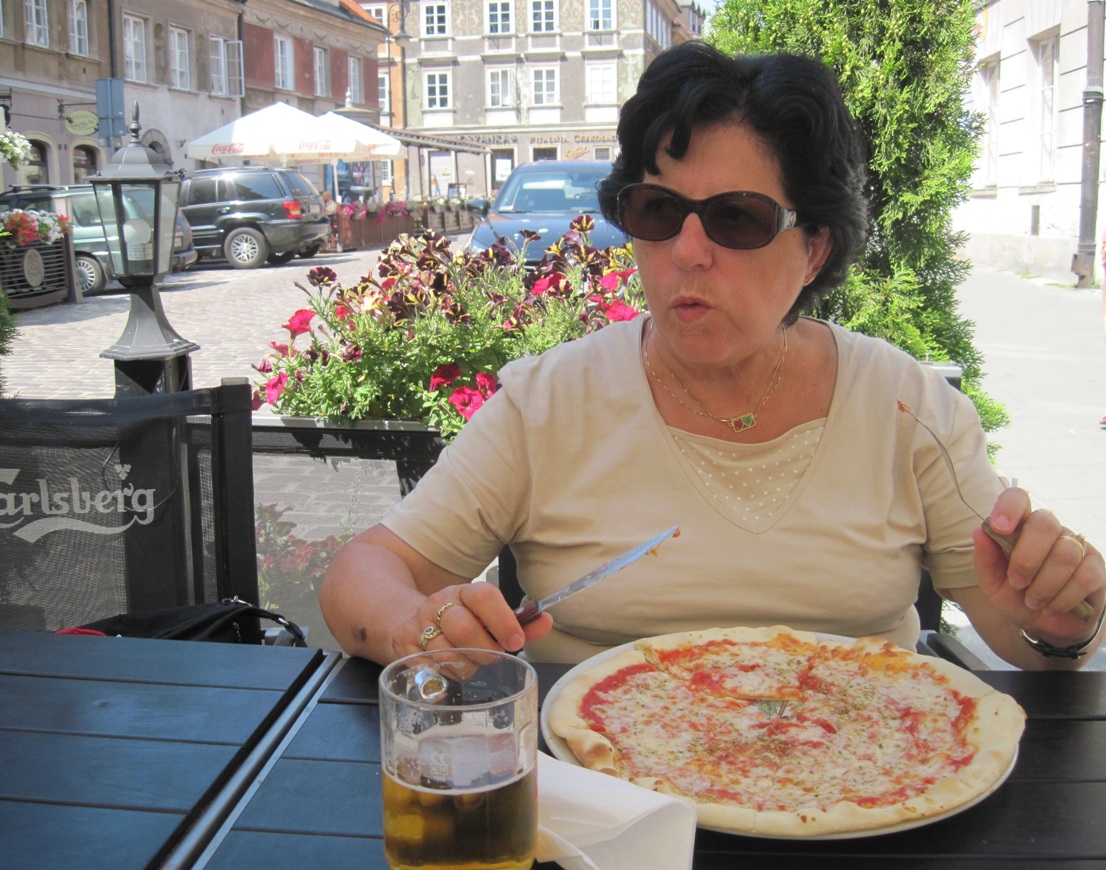 52-Varsavia- Pausa pranzo con la pizza